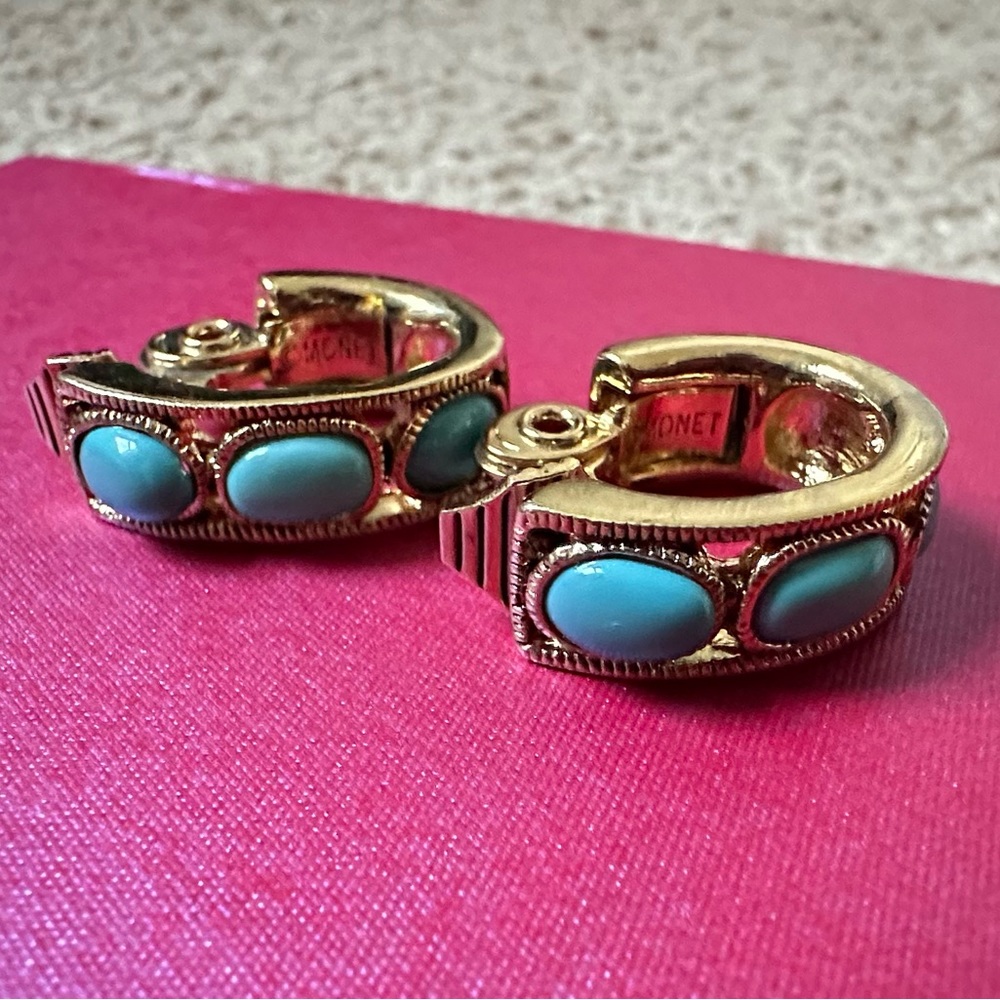 ✨Vintage Turquoise Studded Hoop Clip-On Earrings✨